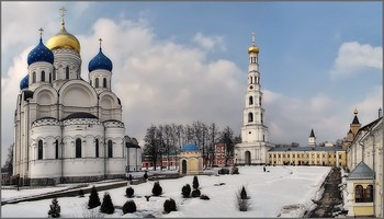 В монастыре. / Николо-Угрешский монастырь