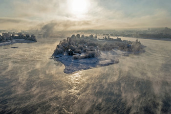 Январь. Остров. / Остров на Ангаре морозным утром.