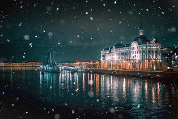 Night winter river Neva with the cruiser Aurora. Saint-Petersburg. / Winter night in Saint-Petersburg.