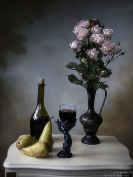 натюрморт с грушами и вином / классический натюрморт