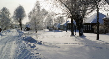 Деревенская улица / Однажды в январе