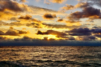 Утро на море / Восход солнца на море