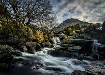 &nbsp; / These are the top of the Ogwen falls in North Wales just by the A5, just after the outflow from Llyn Ogwen, with Tryfan in the background.