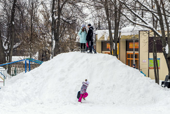 &quot;Вершина любви...&quot; / В городском саду.