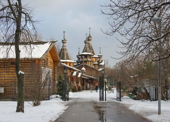 Культовый мотив / церковь Георгия Победоносца в Коптеве, Коптевский бульвар, Москва, Россия