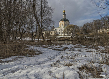 Церковь Рождества Пресвятой Богородицы / город Вязьма