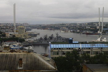 Вид на Золотой мост (Владивосток/Приморский край) / Вид на Золотой мост (Владивосток/Приморский край)