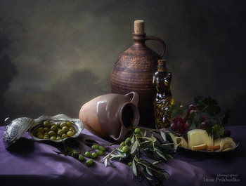 Натюрморт с оливками / классический натюрморт