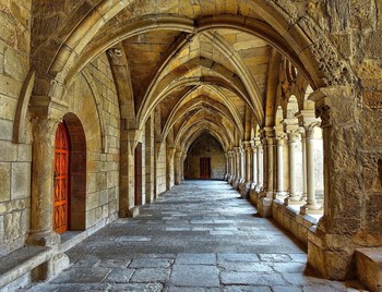 &nbsp; / Vallbona de les Monges - claustre del monestir - L'Urgell