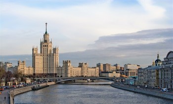  / Высотка на Котельнической набережной