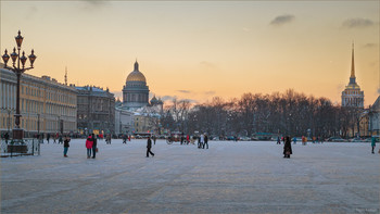 Зимний вечер на Дворцовой площади / ***