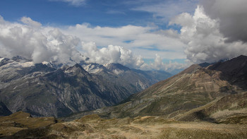 На Горнерграте (2) / Горнерграт - гора в Швейцарии, высота 3131 метр. Вершина связана с городом Церматт высокогорной железной дорогой (1604 - 3089 метров)