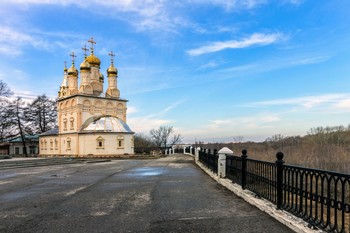 Преображенский храм (Спаса-на-Яру) / 17 в.