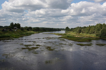 Речка Кена / Река Кена возле деревни Измайловская. Каргополье.
