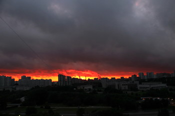 Тучи над городом встали... / &quot;Кровавый закат&quot;- примета - завтра ненастная погода