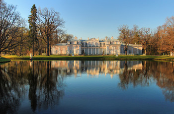 В парке / Ораниенбаум, апрель