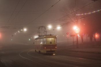 Ранним утром... / Первый рейс...