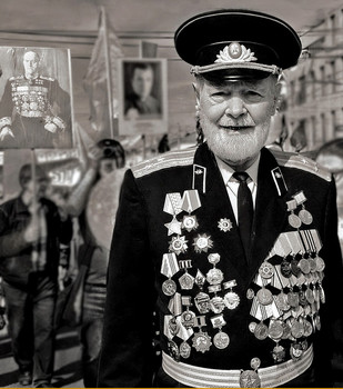 Герой войны / Праздник Великой Победы-особенный день!
Спасибо героям войны за честь и храбрость!
За МИР,который они отвоевали для нас тогда в сорок пятом!
 Поздравляю всех нас с этим СВЕТЛЫМ ПРАЗДНИКОМ!
ВСЕМ здоровья и МИРА!