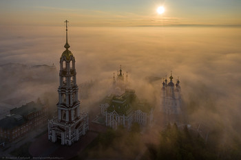 В призрачном мире майского тумана / Мужской монастырь в г. Тамбове