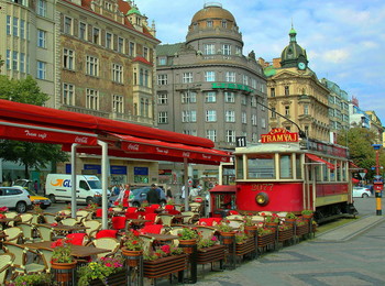 Кафе &quot;Трамвай&quot;. Прага. / Прага.Чехия.