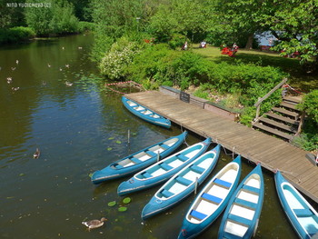 Stadtpark Hamburg / &quot;Парки&quot;: http://fotokto.ru/id156888/photo?album=75053# «Пейзаж»: http://fotokto.ru/id156888/photo?album=76852
этюды»: http://fotokto.ru/id156888/photo?album=66289 «Цветы»: http://fotokto.ru/id156888/photo?album=63914
Городской парк Гамбурга - чудесное место отдыха с великолепными цветущими деревьями, тенистыми аллеями и солнечными полянками, лодочной станцией, где можно арендовать лодку и совершить прогулку по озеру, увидеть прекрасные скульптуры, полюбоваться лебедями и другими обитателями парка, насладиться общением с природой и красотой.

https://www.youtube.com/watch?v=FKUA4kQdSRU

Слайд-шоу &quot;Парк цветов летом&quot;

https://www.youtube.com/watch?v=glVWjqRqZr0

Слайд-шоу &quot;Парк цветов весной&quot;

https://www.youtube.com/watch?v=kJVKlWcQxCg

Слайд-шоу &quot;Парк цветов осенью&quot;

https://www.youtube.com/watch?v=_Q7gRXGUa5A

Слайд-шоу &quot;Розы&quot;

https://www.youtube.com/watch?v=2jSTxDgGqsI

Слайд-шоу &quot;Цветы&quot;

https://www.youtube.com/watch?v=JYadETNgWMY