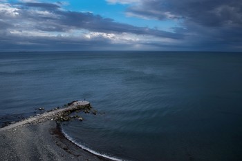 &nbsp; / Фото берега рядом с Абрау-Дюрсо