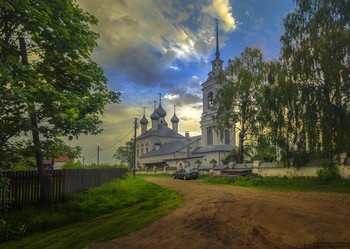 За минуту до дождя / Костромская область,с.Борщино