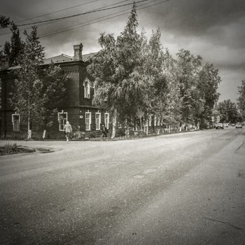 Из альбома &quot;Вне времени...&quot; / Новгородская область. Город Боровичи. Ч/б пленка.