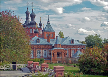 Казанский собор в Шамординском женском монастыре / Строительство собора было начато в 1889 году по проекту архитектора Сергея Шервуда.