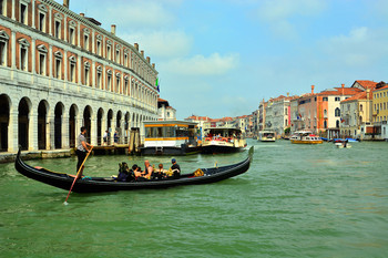 Ах, Венеция! Что за город! / Венеция прекрасна, но жить здесь не хочется.