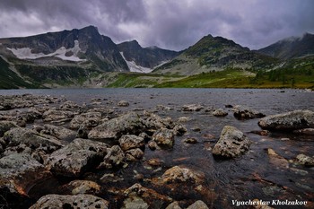 Горное озеро Харлыгколь / Горный хребет Кузнецкий Алатау, Золотая долина, Хакасия