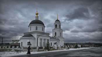 Радонеж / Церковь Преображения Господня в селе Радонеж была построена в 1836-1842 гг..