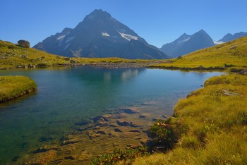 Уходило лето / Озера Архыза