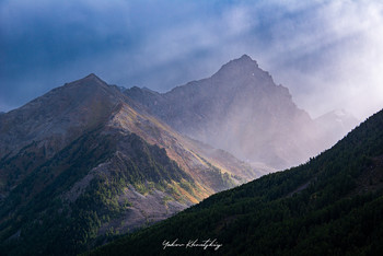 God Rays / Россия, Алтай, Кучерлинское озеро.