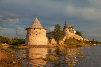 У слияния рек... / ***
