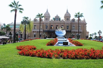 Известное на весь мир КАЗИНО МОНТЕ КАРЛО / Королевство Монако