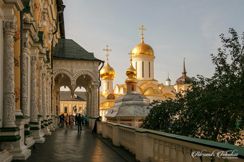 В Свято-Троицкой Сергиевой лавре... / Сергиев Посад. Свято-Троицкая Сергиева лавра.