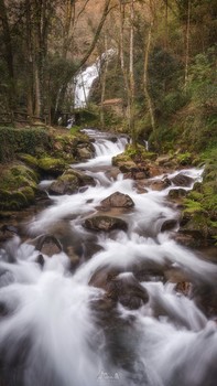Rapid Foow / Cabreia Waterfall - Portugal