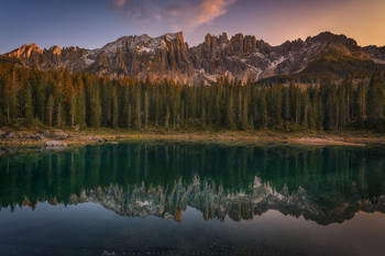 &nbsp; / Lago do Carezza - Dolomites, Italy