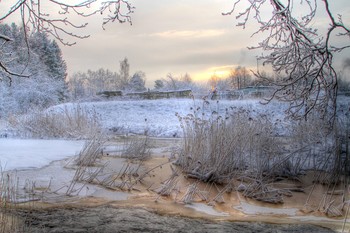 Утро у реки / Зима