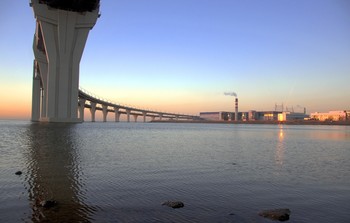Где-то там / Санкт-Петербург, Канонерка