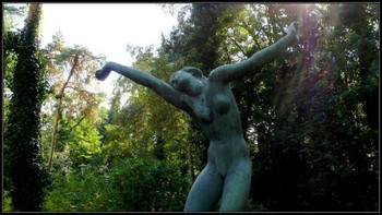 &nbsp; / female nude dancer ... contre-jour take of a sculpture by georg kolbe