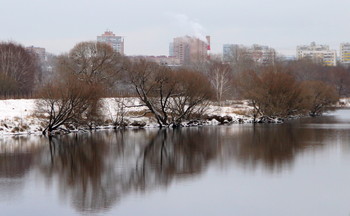Зеркальная гладь. / Москва река,ноябрь.