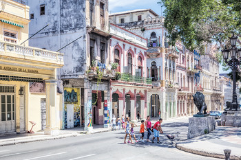Пешеходы, переходы / Гавана, Куба