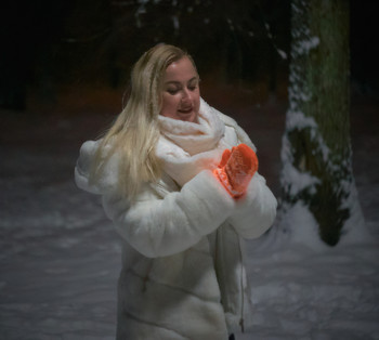 зима / https://vk.com/e.vaguro

https://www.instagram.com/vaguro_v_u_v/

https://web.facebook.com/evgeniy.vagouro

https://www.pexels.com/ru-ru/@10472344