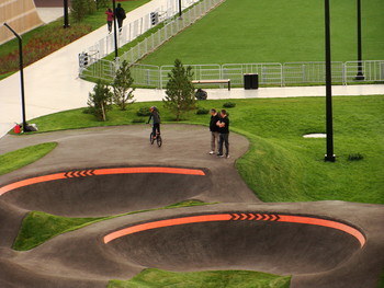 &nbsp; / два тренера