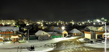 Ночная Россошь. / Конец января. После продолжительной оттепели снова пошёл снег. Город принарядился.