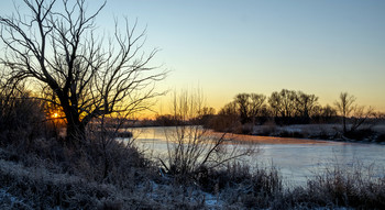 Зимний рассвет. / Озеро Студёное в декабре.