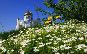 На Белой горе... / Пермский край, гора Белая,Крестовоздвиженский собор