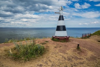 Указатель рек / Указатель на реки Волга и Кама.Татарстан,г.Лобач